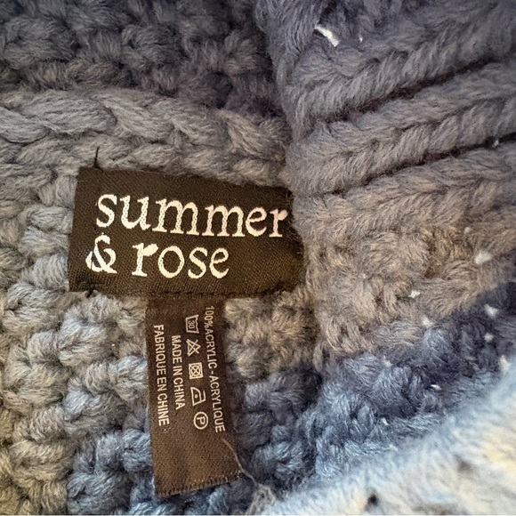 Gray Knit Beanie and Mitt Set - Picture 2 of 2